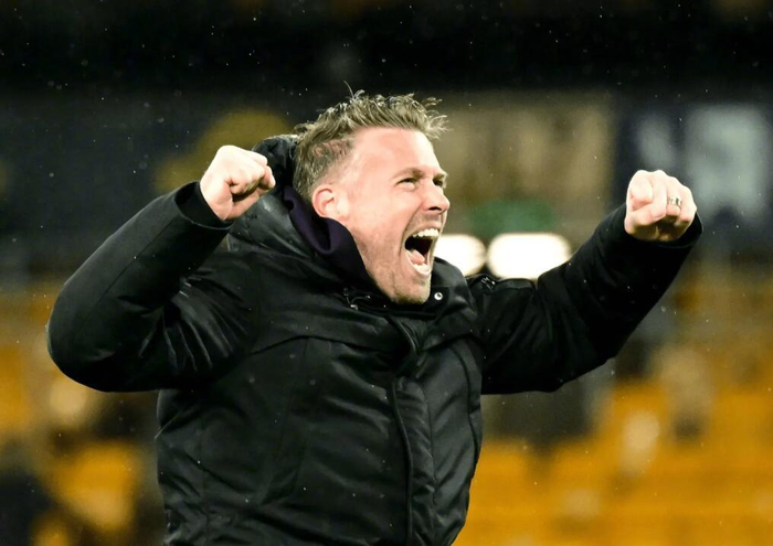 kaiyun-狼队本赛季英超8分来自前六球队，占比过半|切尔西|埃弗顿|热刺|英超联赛|利物浦_新浪体育_新浪新闻