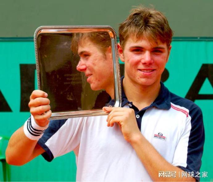 开云娱乐-巨头时代的顶尖球员，瓦林卡收获澳网正赛外卡！