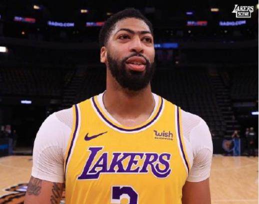 【观察】詹眉划水湖人赛季平稳起步 两大隐患需重视